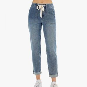 Judy Blue High Waist Pull-On Jogger Jeans .